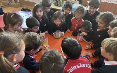 La mujer y la niña en la ciencia en Infantil