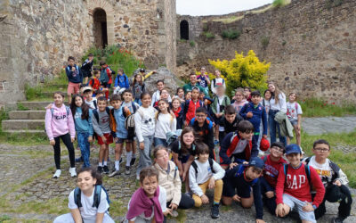 Los alumnos de 4º de Primaria visitan Alburquerque y su castillo