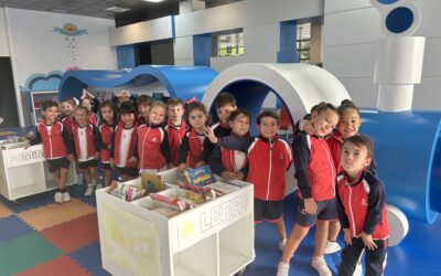 3º Infantil visita la Biblioteca