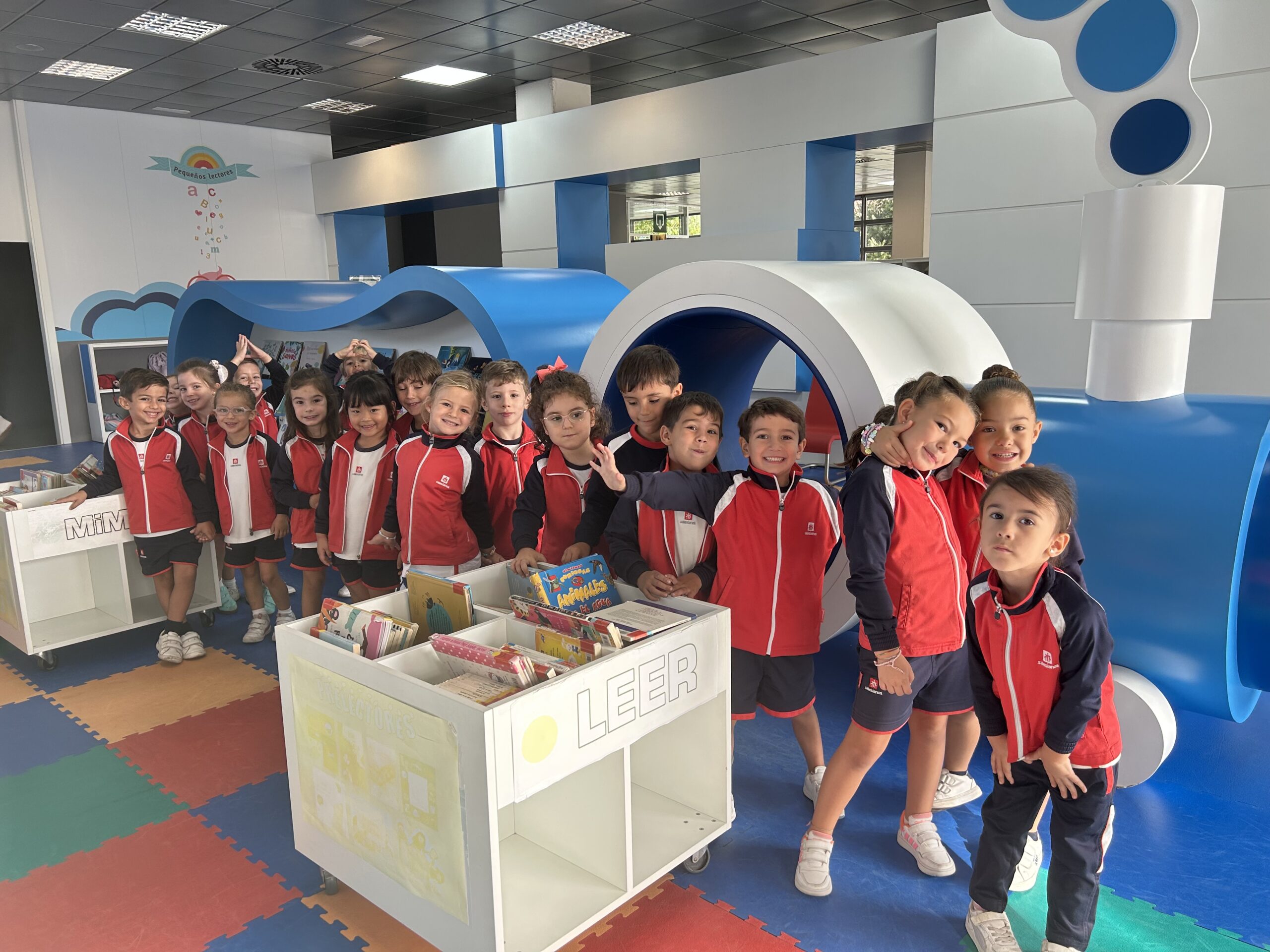 14_Visita a la biblioteca 5º años