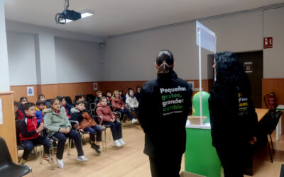 Primaria aprende a reciclar vidrio