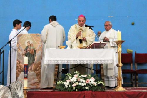 037 Eucaristia-y-procesion