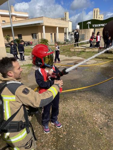 111 1oEP-visita-al-parque-de-bomberos
