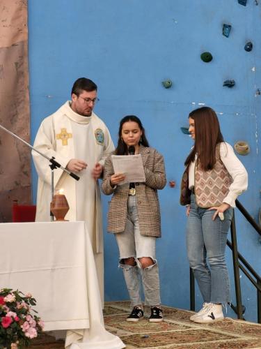 25 Eucaristia-escolar-Don-Bosco