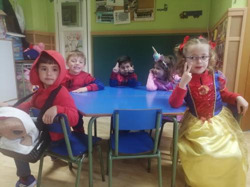Carnaval-en-la-escuela 004 Infantil